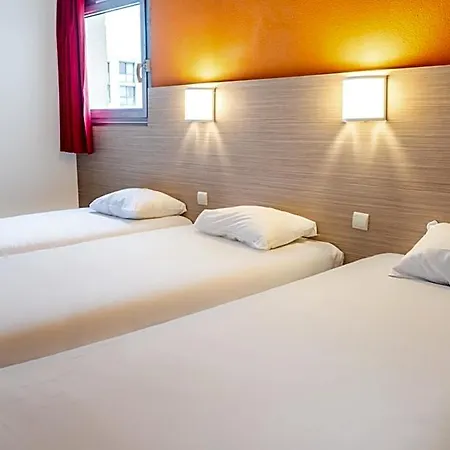 Premiere Classe Nord - Otel